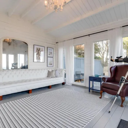 1 Browcote Holiday home